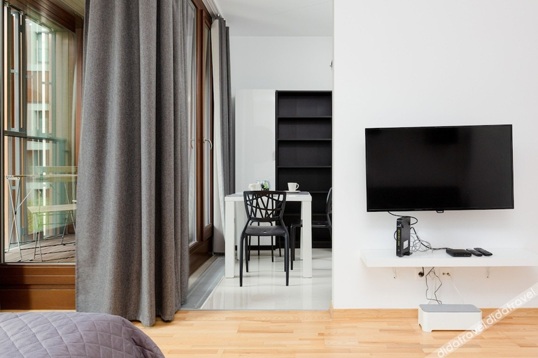 Others 5, Studio Kolejowa Warsaw by Renters, Warsaw