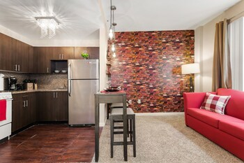 Others 2, Deluxe Beach Apt, Miami-Dade