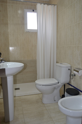Bathroom 3, Apartamentos Taravilla, Murcia
