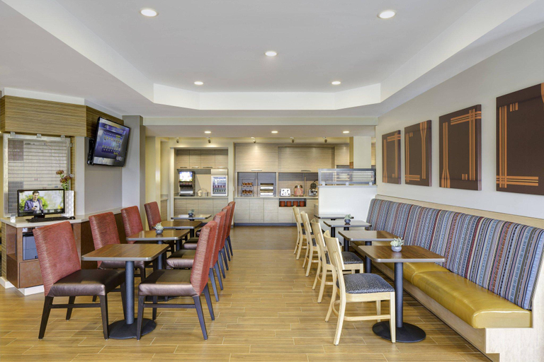 Food & Drinks 3, TownePlace Suites by Marriott Temple, Bell