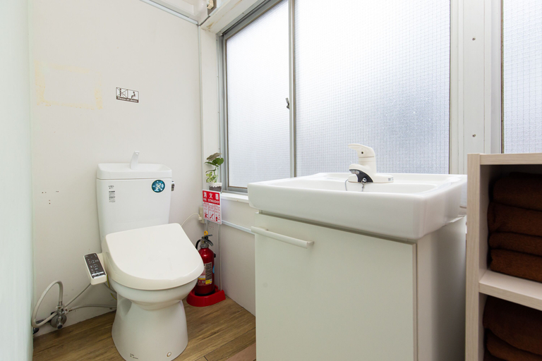 Bathroom 5, Wonderful Stay Tokyo Shinjuku, Shinjuku