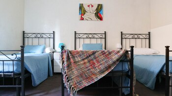 Others 4, B&B I Am Here - Gioia 66, Milano