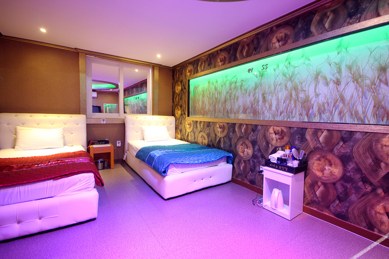 Bedroom 2, Gwangju Cheomdan Lantana Hotel, Jangseong