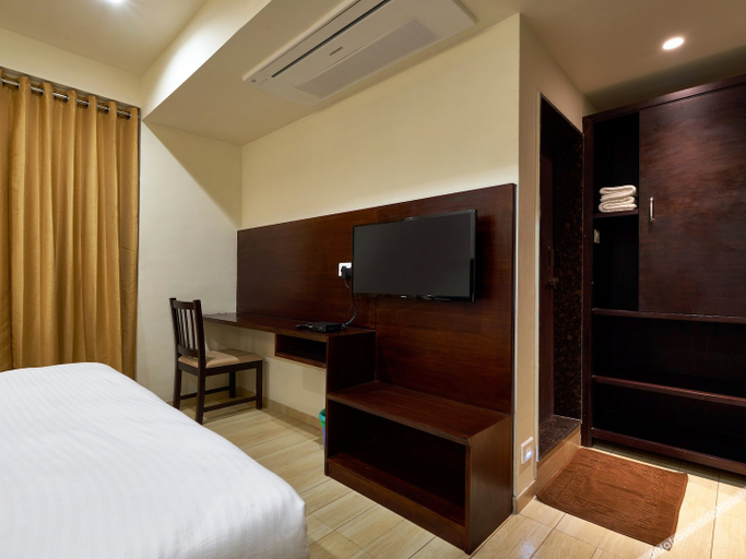 Bedroom 3, Hotel Tulsi, Kolhapur