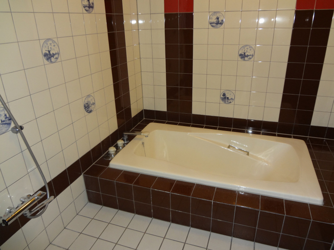 Bathroom 5, Royal Hotel Uohachi Bettei, Ōgaki