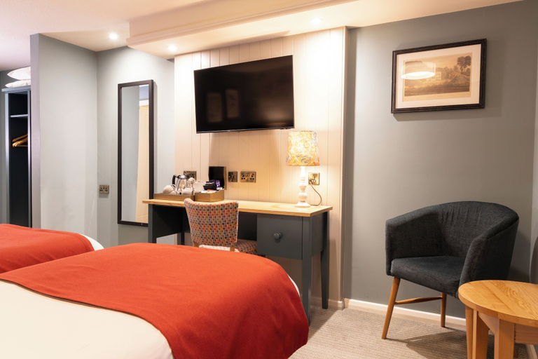Room 3, Berkshire Arms by Chef and Brewer Collection, West Berkshire