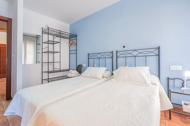 Bedroom 4, Hotel El Horno, Teruel
