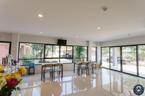 Others 5, Thepchamrat Boutique Hotel, Muang Uttaradit