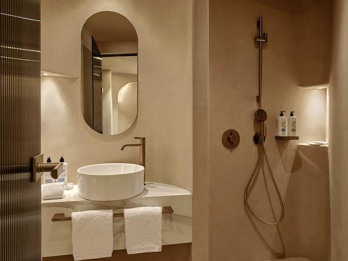 Bathroom 4, Hotel Porto Antico, Crete