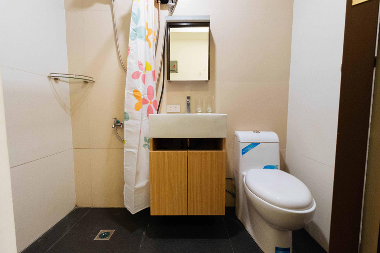 Bathroom, Spiral Suites Hotel, Quezon City