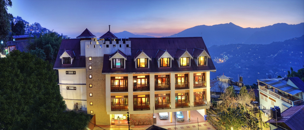 Others 2, Summit Golden Crescent, East Sikkim