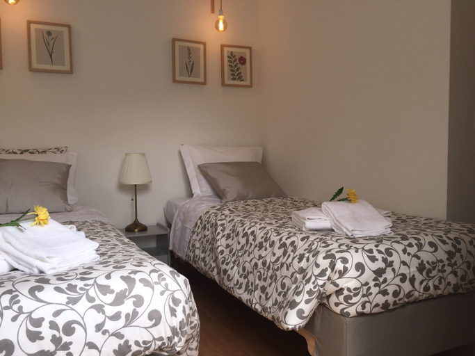 Bedroom 4, Apartments Center Lisboa, Lisbon