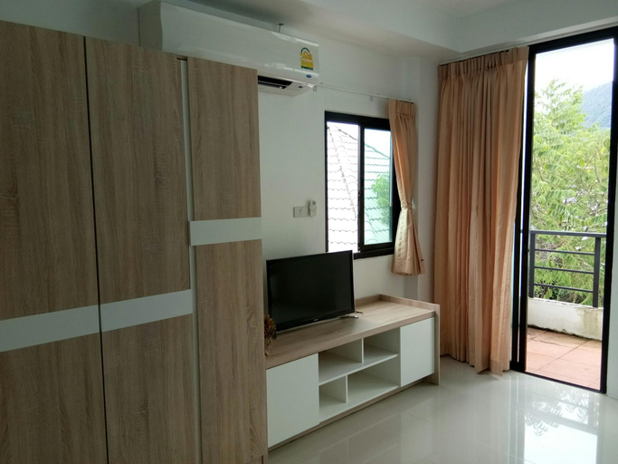 Others 4, Teddy Room, Phuket Island