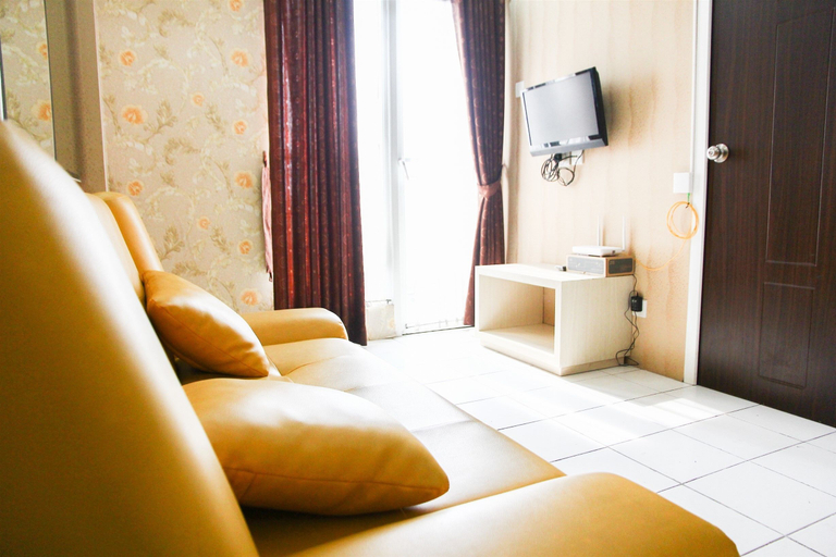 Bedroom 2, Pool View 2BR Mutiara Bekasi Apartment, Bekasi