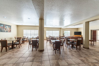 Food & Drinks 3, Candlewood Suites San Antonio - Fort Sam Houston by IHG, Bexar
