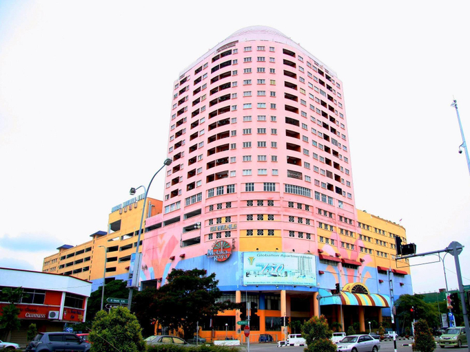 Exterior & Views, Globallon Hotel Apartment, Malacca City