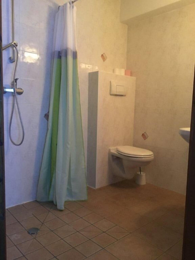 Bathroom 4, Hotel Le Guilazur, Hautes-Alpes