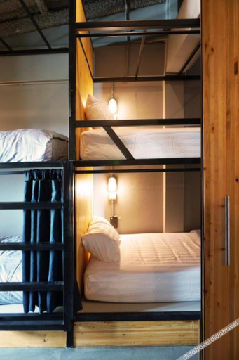 Bedroom 5, Poonpun Pet Friends Poshtel, Muang Chanthaburi