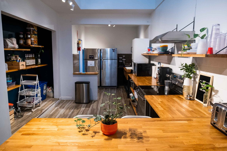 Others 5, Santurcia Hostel - Adults Only