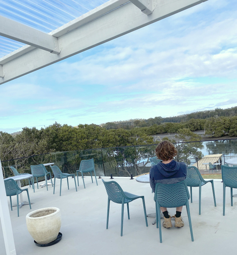 Food & Drinks 5, Batemans Bay Lodge, Eurobodalla