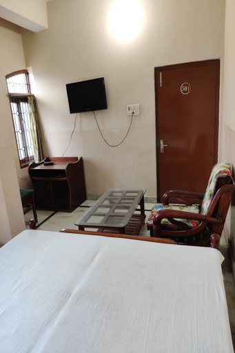Others 5, Hotel Krishan Kanhiya, Jaunpur