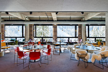 Food & Drinks 2, Totem, Friendly Hotel, Haute-Savoie