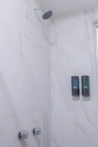 Bathroom, Bokatrip jalatlaco, Del Centro