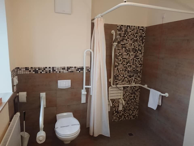 Bathroom 5, Hotel Stadt Steinheim, Höxter
