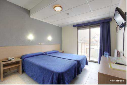 Others 2, Hotel Bilbaino, Alicante