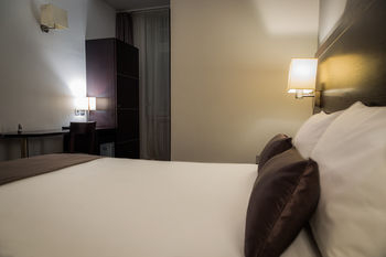 Others 4, Hôtel le Mondon Metz, Moselle