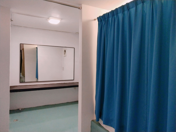 Bathroom 4, Beds In Garden Hostel Sdn Bhd, Kinta