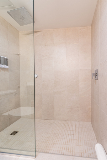 Bathroom 3, Rooms at Riveredge, Columbia-Shuswap