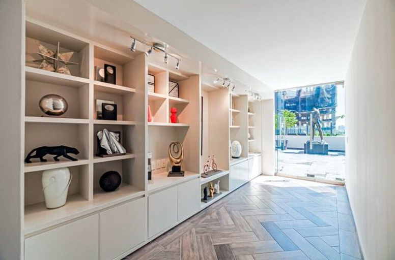 Others 5, Pent House Masaryk 17, Mexico City