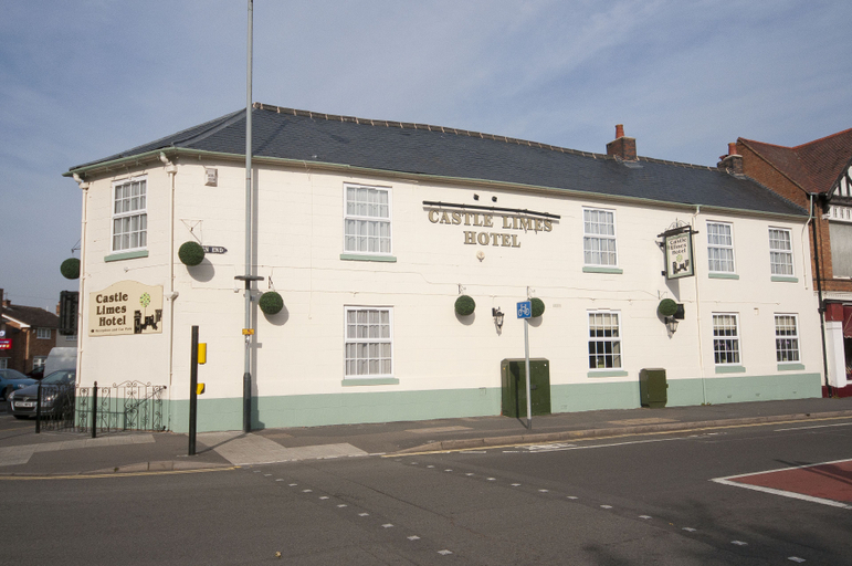 Others 4, Castle Limes Hotel, Warwickshire