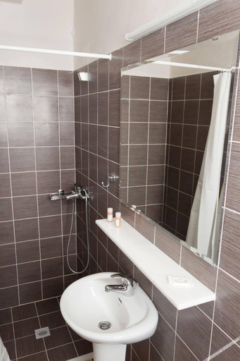 Bathroom 3, Nep Center Hotel, South Aegean