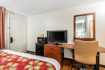 Others 4, Rodeway Inn & Suites, Boone