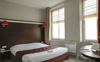 Others 4, Hotel Centre - Gares, Nord
