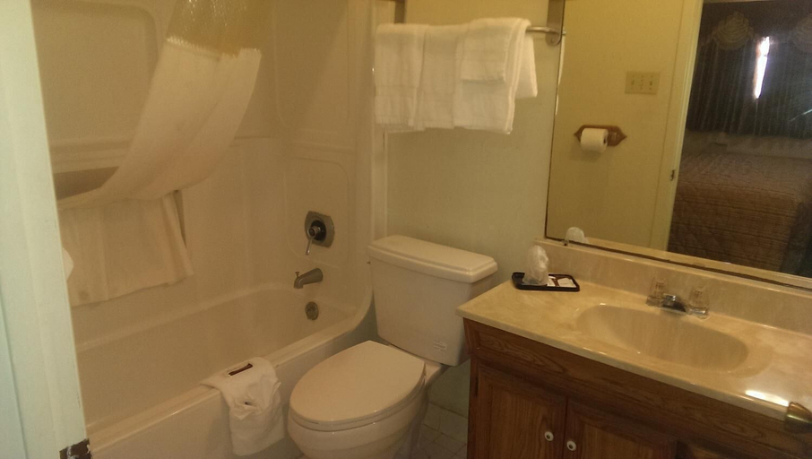 Bathroom 5, Relax Inn, Frio