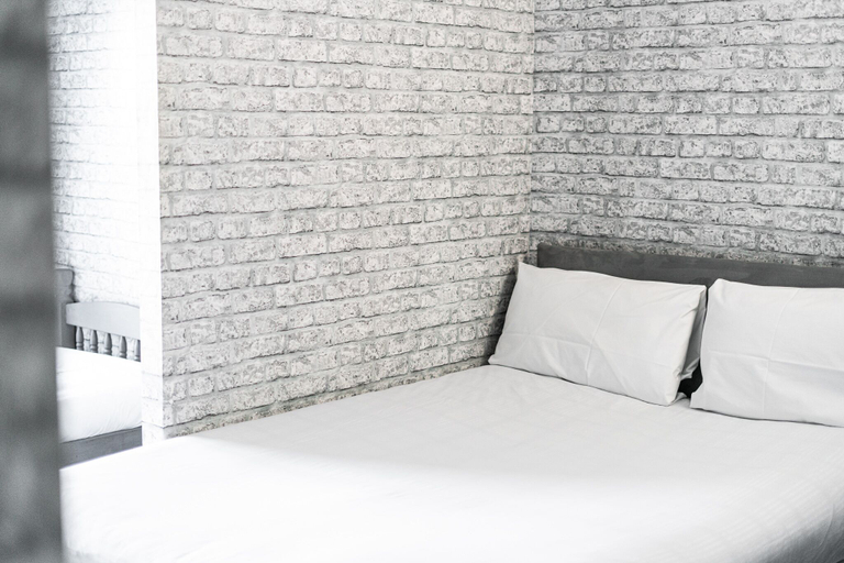 Bedroom 3, OYO Shore Surf Lodge, Cornwall