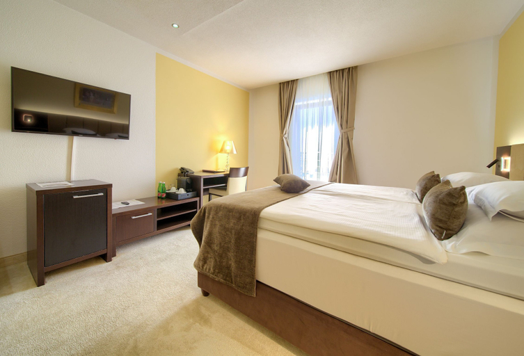 Bedroom 3, Boutique Hotel Marina, Krk