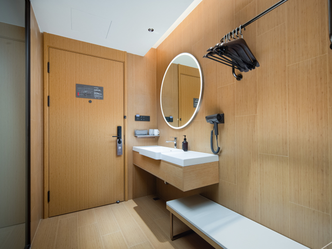 Bathroom 3, Ji Hotel Nantong Tongzhou Bay, Nantong