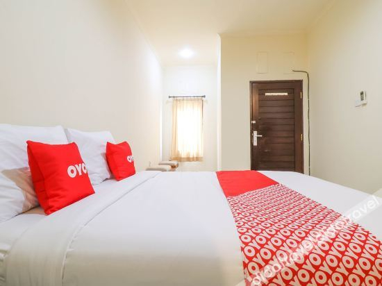Others 4, OYO 2178 Merthan House, Badung