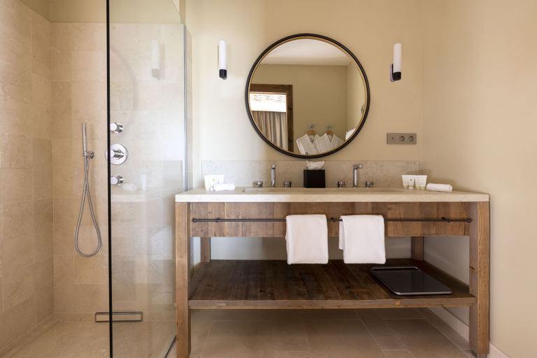 Bathroom 5, Les Regalia Hotel & SPA, Corse-du-Sud