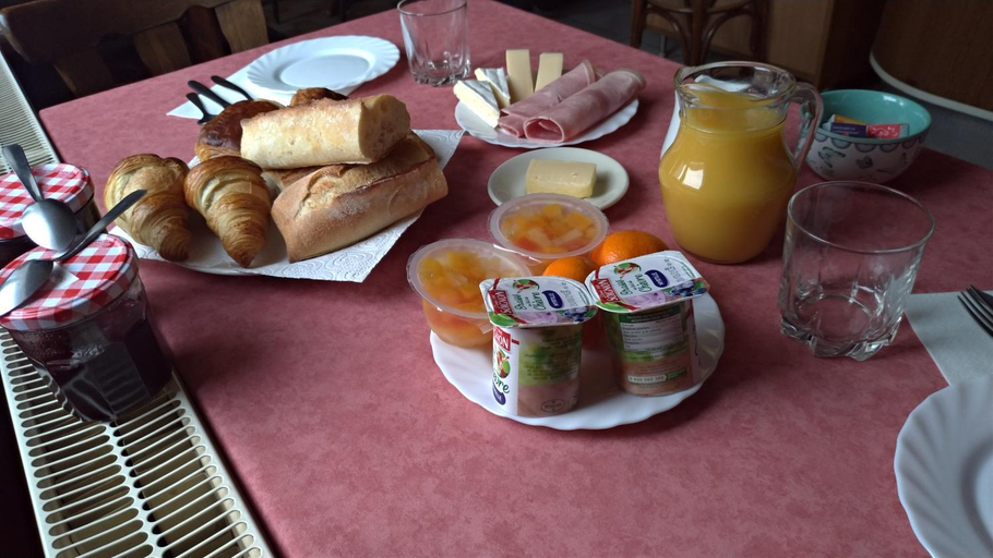 Food & Drinks 4, chambres d'hotes Lagarde, Moselle