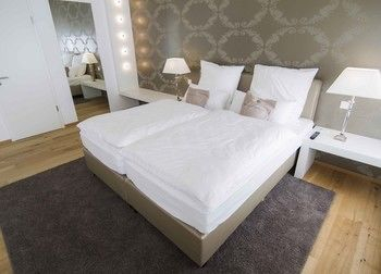 Others 3, Haven Hotels - Helvetia Suites Dusseldorf City, Düsseldorf