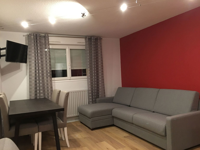 Others 5, Apartment Villeurbanne, Rhône