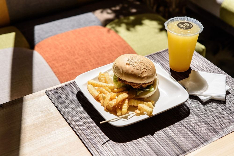 Food & Drinks 5, Tree House, Tainan