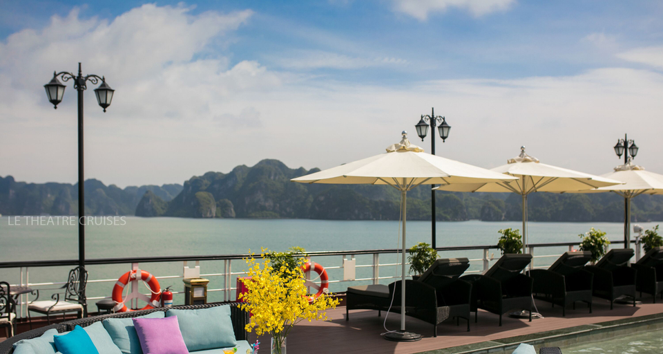 Others 5, Le Theatre Cruise, Hạ Long