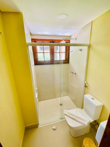 Bathroom 4, Winner Beach Hotel, São Sebastião