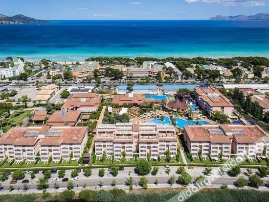 Others 2, Viva Blue and Spa, Baleares